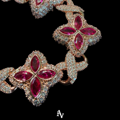 FOUR CLEEF ROSE RED STONE
