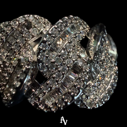 WHITE BAGUETTE RINGS